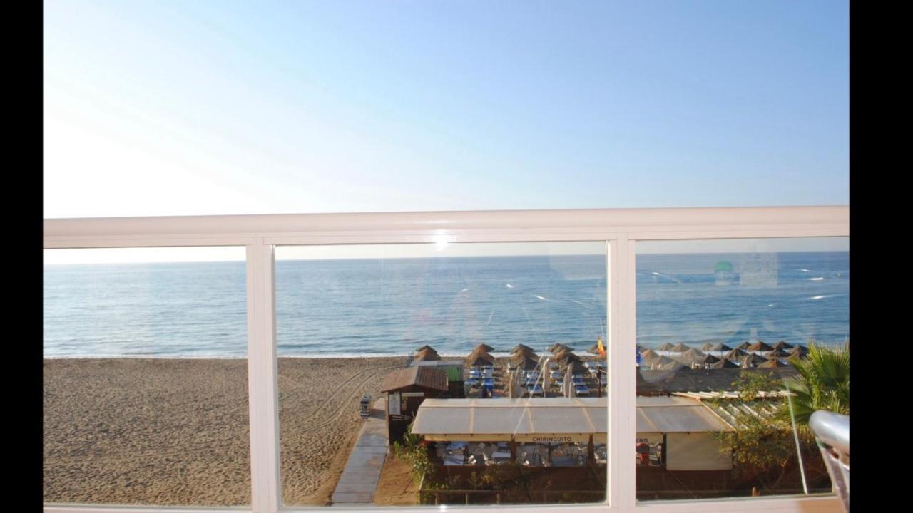 Beachfront Apartment In Ла-Кала-де-Михас Экстерьер фото