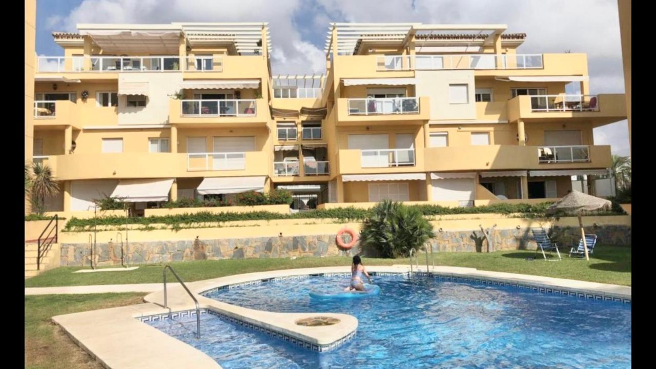 Beachfront Apartment In Ла-Кала-де-Михас Экстерьер фото